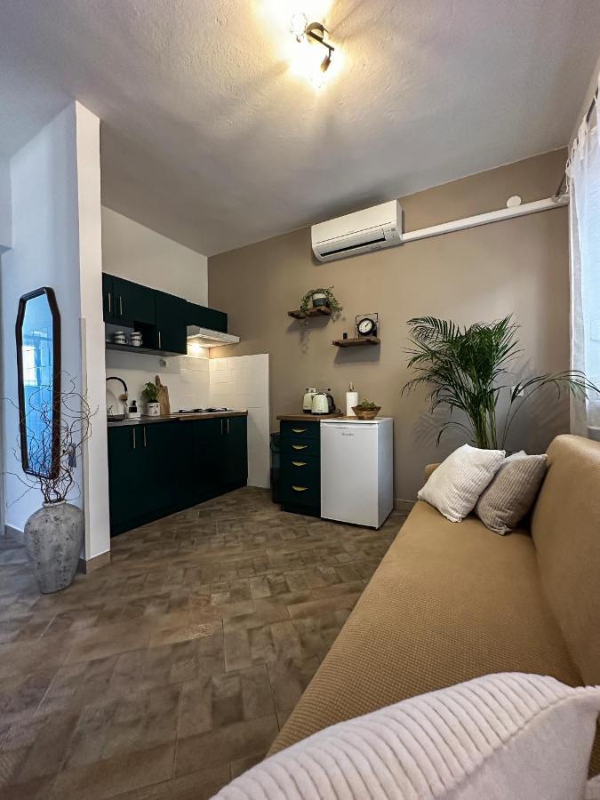 Apartments Dent Umag Buitenkant foto